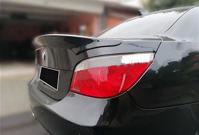 Спойлер CSL-Style для BMW 5 E60/E61 2003-2010, черный глянец