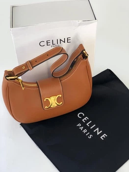 Жіноча сумка Medium Ava Triomphe Bag in Smooth Calfskin Tan Premium Коричневий колір