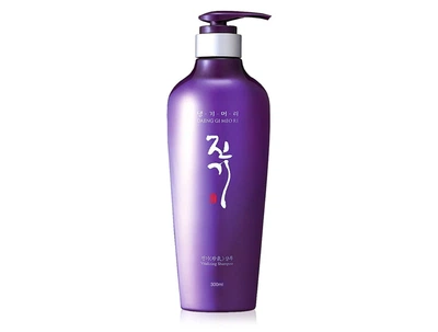 Регенерирующий шампунь Daeng Gi Meo Ri Vitalizing Shampoo 300 мл