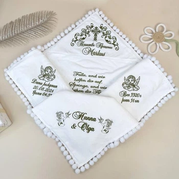 Крыжма для мальчика с вышивкой Family Tradition велюровая махра плюш 100х100 см белая Ангелы Маркуса