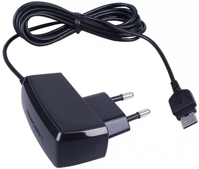 Сетевое зарядное устройство для Samsung F300, F310, F500, F700 (ATADM10EBE) Original PRC