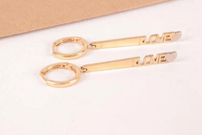 Серьги из желтого золота LOVE S-0004
