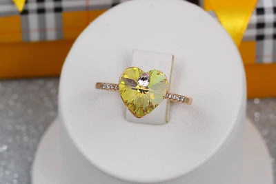 Кольцо Xuping Jewelry сердечко Сваровски белое хамелеон р 19 золотистое