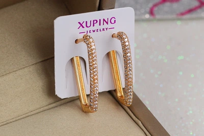 Серьги Xuping Jewelry квадратная дорожка из камней 2.2 см золотистые