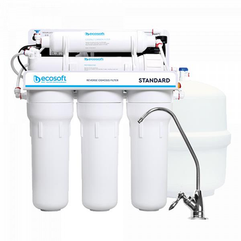Фильтр обратного осмоса Ecosoft Standard 5-50P (MO550PECOSTD) с 5 степенями очистки воды и насосом
