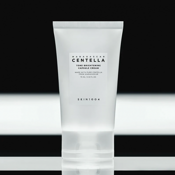 Осветляющий и увлажняющий крем для лица Skin1004 Madagascar Centella Tone Brightening Capsule Cream 75 мл