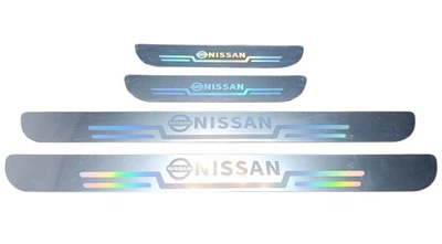 Защитные накладки на пороги для авто 4шт комплект Nissan белые (ТЮН154)