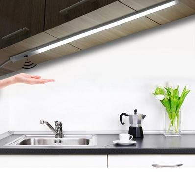 LED світильник із сенсором для підсвічування кухні шаф, 50см USB