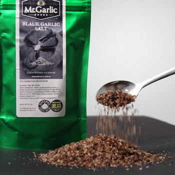 Сіль Mr. Garlic з чорним часником 50 г