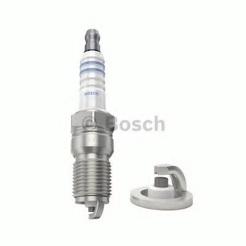 Свеча зажигания Bosch (0 242 229 775)