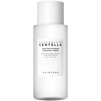 Осветительный тонер для лица с центеллой SKIN1004 Madagascar Centella Tone Brightening Boosting Toner 210 мл (8809576261165)