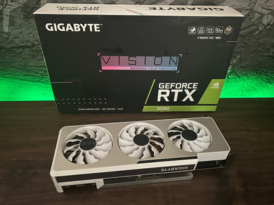 Відеокарта Gigabyte RTX 3080 Vision OC 10 GB GDDR6X (GV-N3080VISION OC-10GD)RTX 3080 Vision OC 10 GB GDDR6X (GV-N3080VISION OC-10GD) Б/В