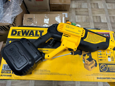 Аккумуляторная мойка DEWALT 20V DCPW550B без коробки