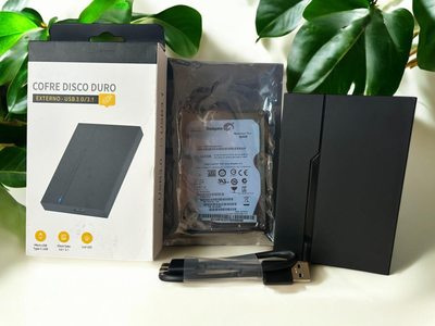 Зовнішній жорсткий диск Seagate 320 Gb USB 3.0 7200RPM