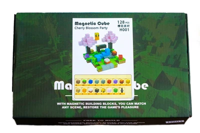 Магнитный конструктор Вечеринка с сакурами Minecraft 128 блоков и 5 фигурок. Детский конструктор Майнкрафт