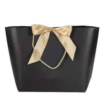 Пакет подарунковий паперовий Stenson R33173-L з ручками "Chic bow" 30х41.5х12 см Black