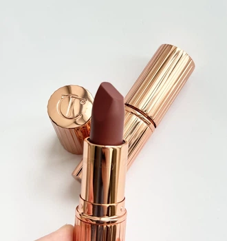 Помада Charlotte Tilbury Matte Revolution Lipstick відтінок Pillow Talk Medium, 3.5 g