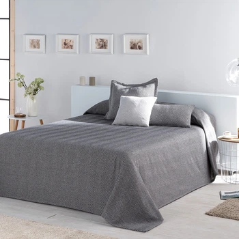 Покрывало NAF NAF Paines 250x70 18-PEARL GREY (69893)