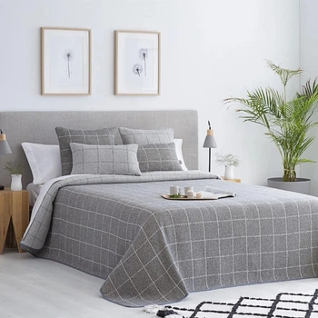 Покрывало NAF NAF Marne 250x70 18-PEARL GREY (85549)