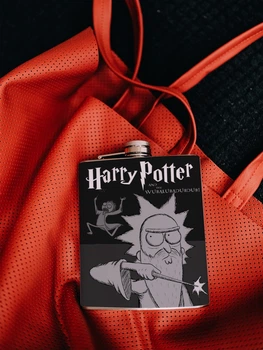 Фляга для алкоголя из нержавеющей стали Rick and Morty Рік і Морті "Harry Potter" - 1920 мл