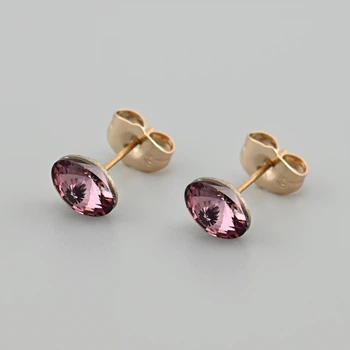 Сережки з кристалами Swarovski 53406 розмір 8х6 мм колір аметистовий вага 1.0 г позолота 18К
