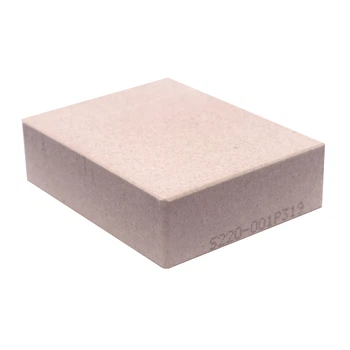 Абразивный точильный камень для заточки NANIWA Sharpening Stone 220 grit, 70х55-57х20мм бежевый арт.10857