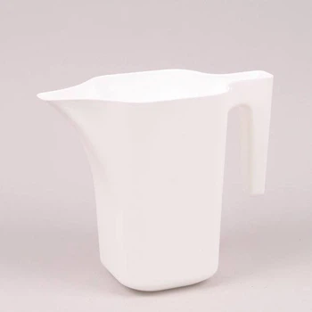 Поливалка пластмассовая Jug белая 1.8 л 93038