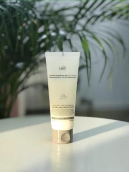 Безсиликоновый зволожуючий шампунь La'dor Moisture Balancing Shampoo 100 мл
