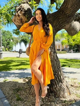 Неперевершене ніжне та романтичне жіноче плаття на запах INNOE 270560-1, р. 44-46 Помаранчевий
