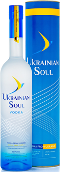 Водка Ukrainian Soul 0.7 л 40% в подарочном тубусе (4820261821970)