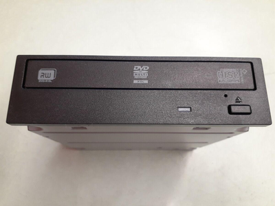 Оптический привод CD/DVD±RW Panasonic SW830 Black SATA 5.25 БУ