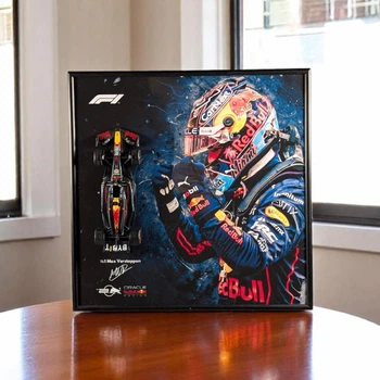 Рамка 2в1 на Стену или Полку 25x25см с Коллекционной моделью Bburago F1 Red Bull RB20 Сезон 2024 Season Model Car Маcштаб 1/43 #1 Max Verstappen / Формула 1 / Макс Ферстаппен Type - B