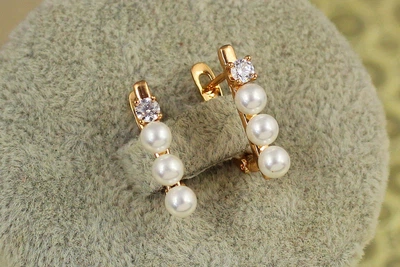 Серьги Xuping Jewelry дорожка из жемчуга 1,8 см золотистые