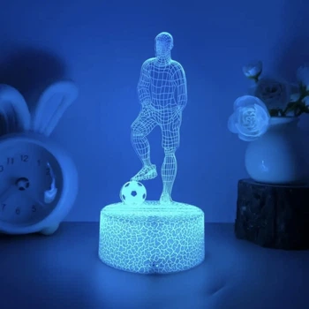 3D светильник ночник футболист разноцветный / лампа подарок для футболиста