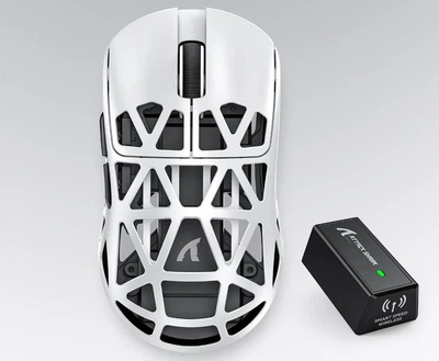 Игровая Мышка ATTACK SHARK R2 White МАГНИЕВЫЙ Корпус Беспроводная Трехрежимная 2.4G/Bluetooth/Кабель, 8000Hz, PAW3950MAX, 42000 DPI, 45 грамм Ультралегкая