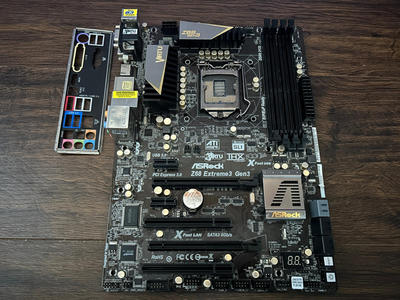 Материнская плата ASRock Z68 EXTREME3 GEN3 (s1155, Intel Z68) Б\У