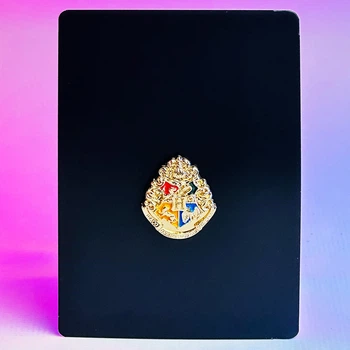 Значок пін Harry Potter (Hogwarts Houses gold)