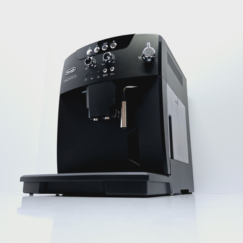 Кофемашина DeLonghi MAGNIFICA S ESAM 04.110.B, б/у