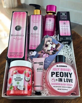 Подарунковий набір косметики No Brand в стилі Victoria's Secret Bombshell 5 в 1 ver.03