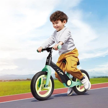 Беговел Hape двухколесный 12" зеленый (E1208) 4931571