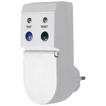 Диференційне розеточне реле захисного відключення E.NEXT e.control.d01 16 A 30mA i0310024