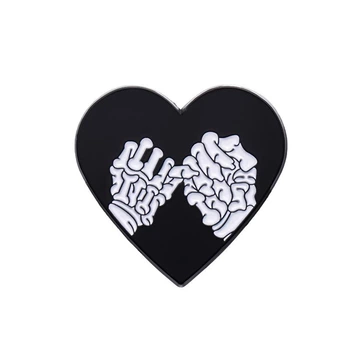 Значок, пін на одяг, рюкзак серія «Скелет, серце» PIN-0231