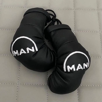 Брелок боксерские перчатки на зеркало заднего вида MAN | №1