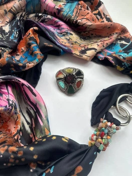 Дизайнерська хустка My Scarf "Різнобарвна галактика" 90 на 90 см