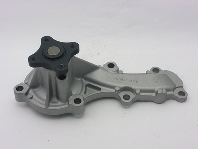 Насос водяной GMB GWN73A Nissan Primera, Almera 21010F4600, 210109F605, 210109F600