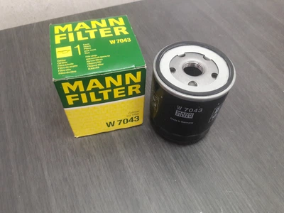 Фильтр масляный MANN W7043 FORD C-MAX II, FOCUS II, KUGA II, MONDEO V 2.0D 14->