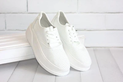 Кросівки для дівчинки білі PLPS Розмір 39 25.8 см устілка 0071 white