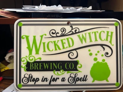 Декоративна Табличка Wicked Witch Brewing Co. Хелловін. Aivory