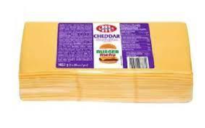 Сир тостовий Mlekovita cheddar 1033 г