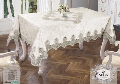 Велюровая скатерть Selin Nehir 160х300 см бежевая